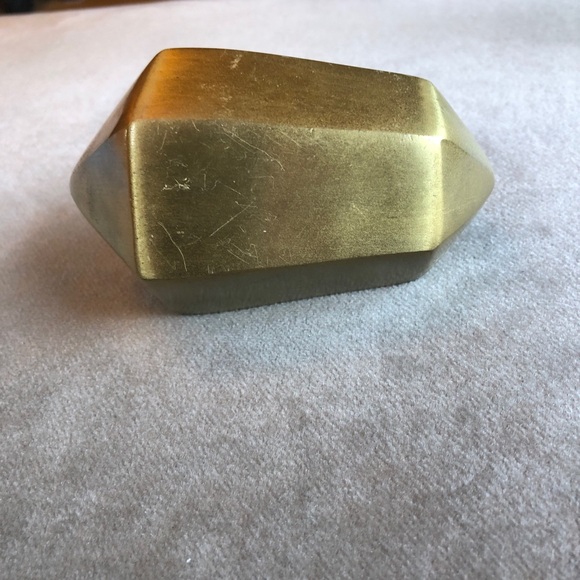 Crystal shaped brass paperweight home decor - Picture 6 of 7